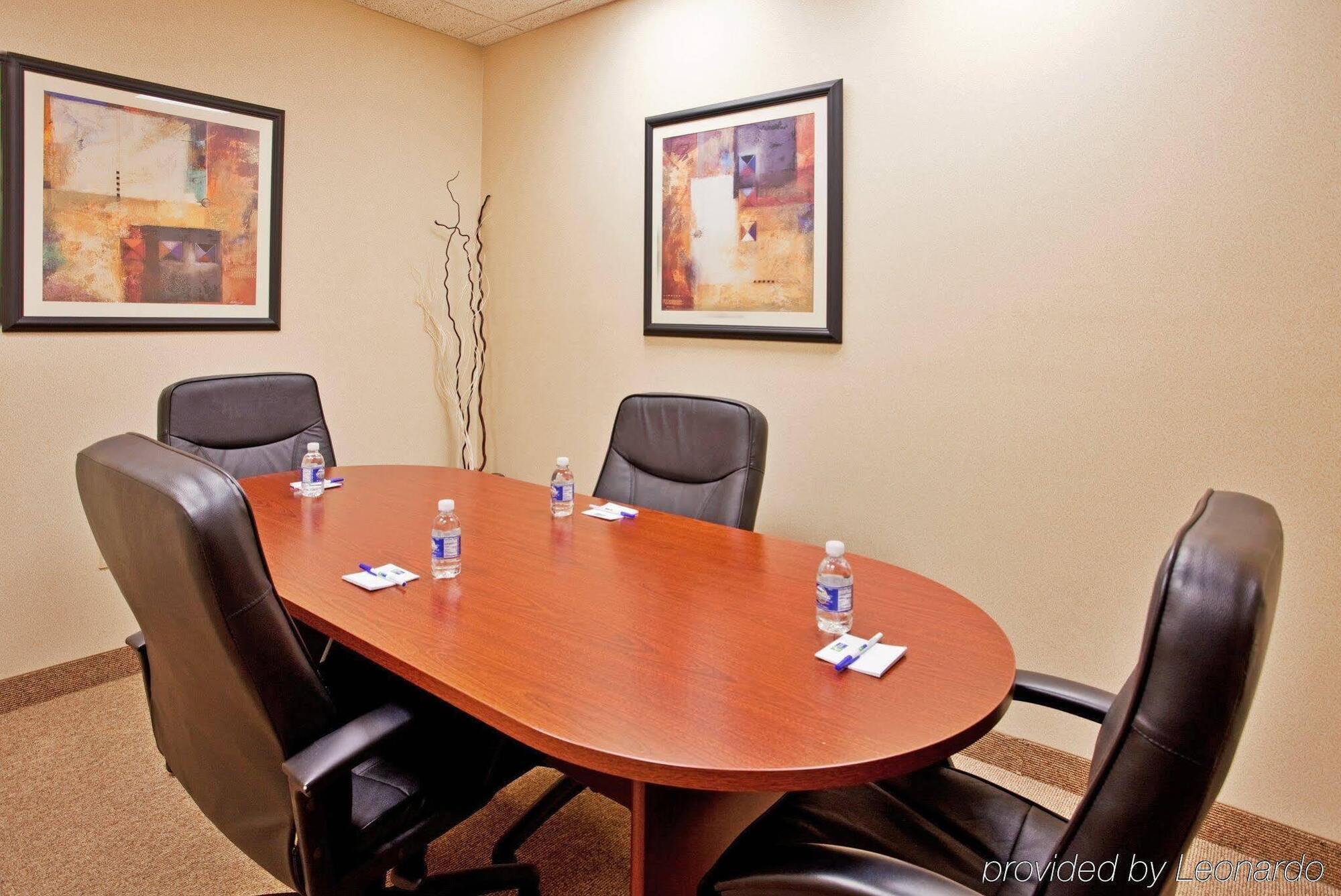 Holiday Inn Express Hotel & Suites Farmington, An Ihg Hotel Luaran gambar